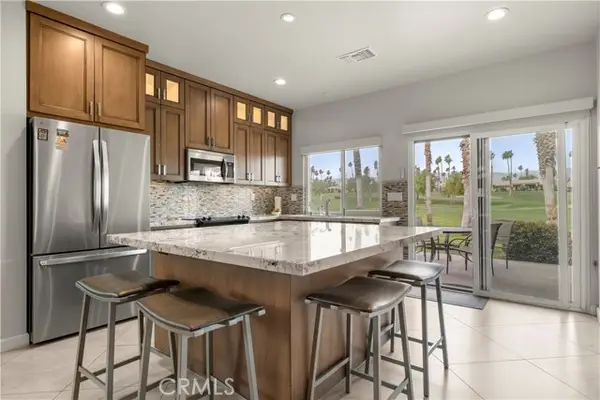 38727 Lobelia Circle, Palm Desert, CA 92211