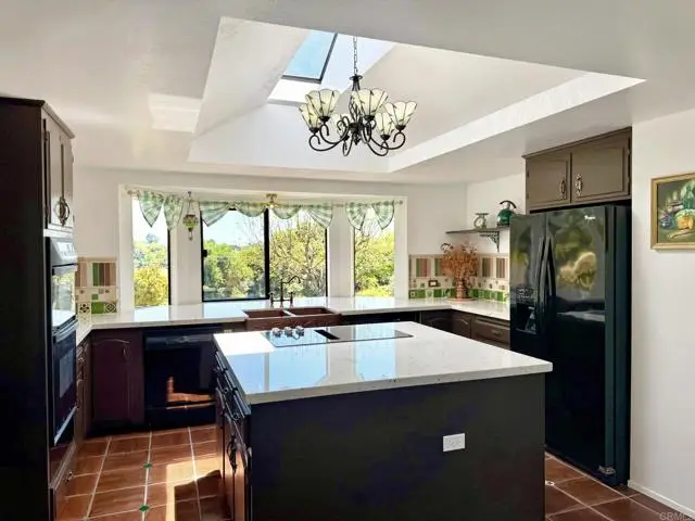 1650 Winterwarm Dr., Fallbrook, CA 92028 - Image #3