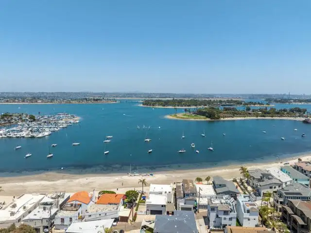 3366 Bayside Walk, San Diego, CA 92109 - Image #3