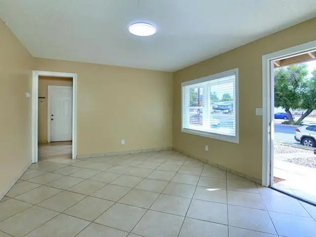 9336 Carlton Hills Blvd, Santee, CA 92071 - Image #3