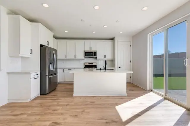 30343 Singer Ln, Menifee, CA 92584 - Image #3