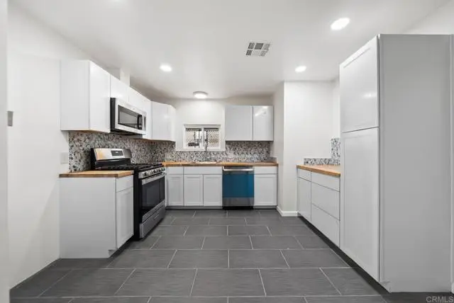 5001 W Florida Avenue #SPC 129, Hemet, CA 92545 - Image #2