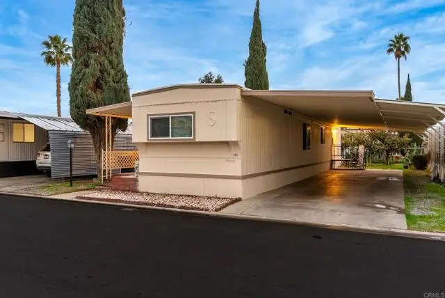 2042 Girard Street #42, Delano, CA 93215 - #3