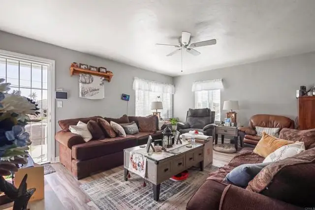 5612 Gables Street, San Diego, CA 92139 - Image #3