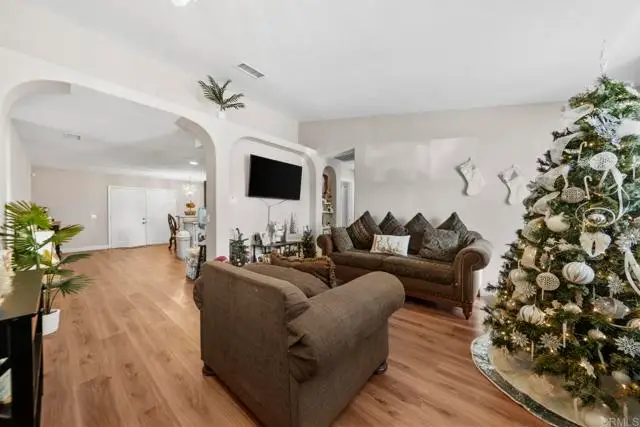 154 E 11th Street, Perris, CA 92570 - #2