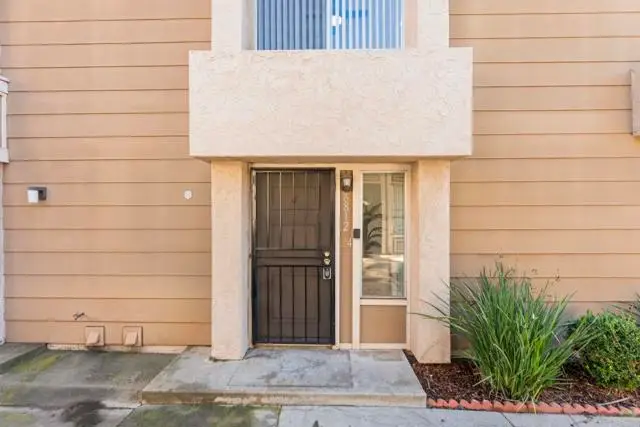 6812 Panamint Row #4, San Diego, CA 92139 - Image #2