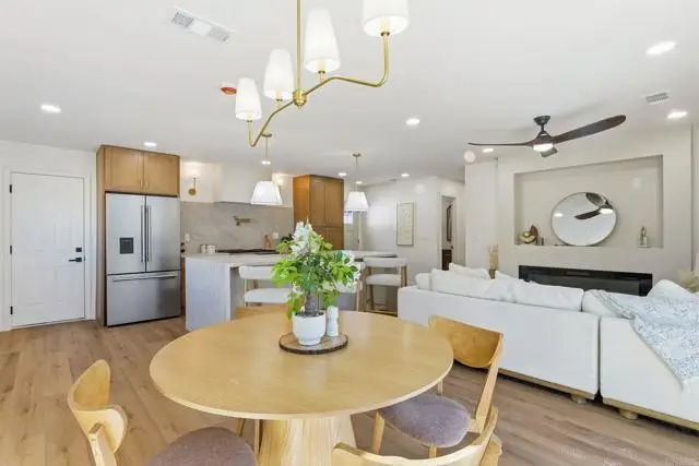 6617 Rockglen Avenue, San Diego, CA 92111 - Image #3