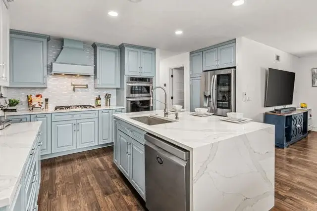 166 Lakeview Avenue, Spring Valley, CA 91977 - Image #3