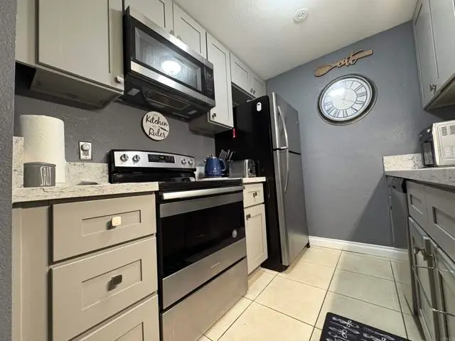 4041 Oakcrest Dr #108, San Diego, CA 92105 - Image #1