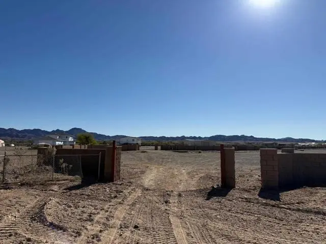 2655 Rio Hacienda Way, Palo Verde, CA 92266 - #1