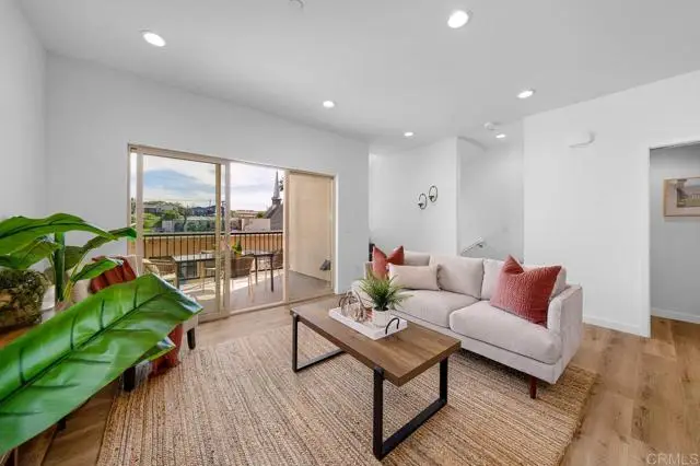 2238 Calle Chanate, San Diego, CA 92139 - #3