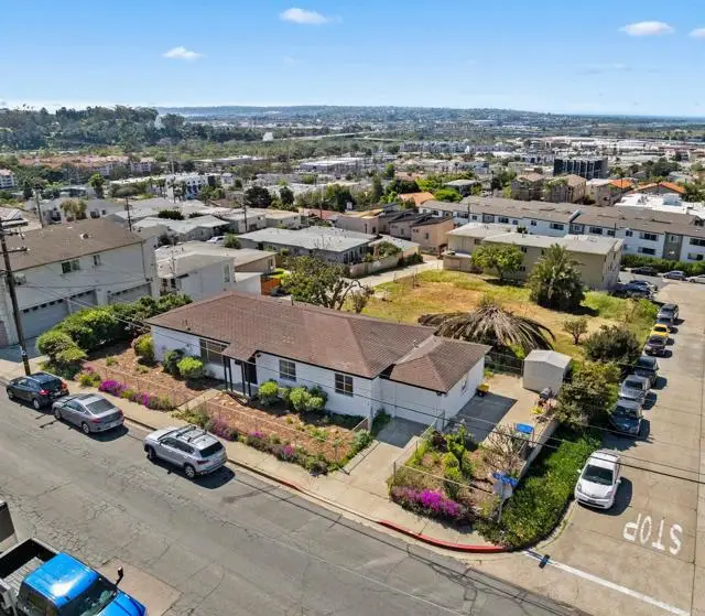 1330 Goshen Street, San Diego, CA 92110 - #2