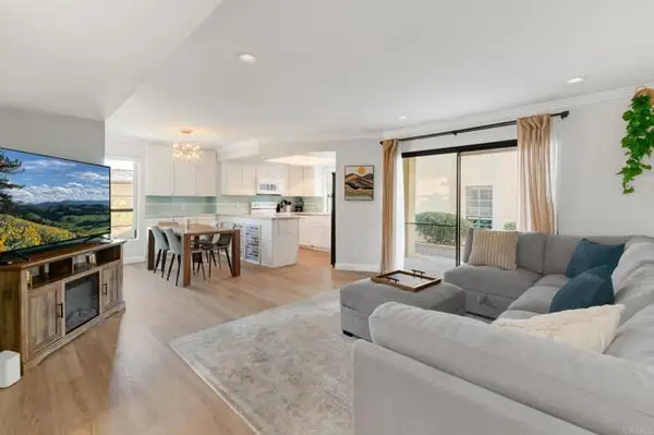 440 Citracado Parkway #31, Escondido, CA 92025