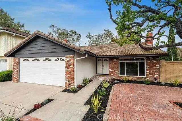 900 Ashton Place, Fullerton, CA 92833 - Image #2