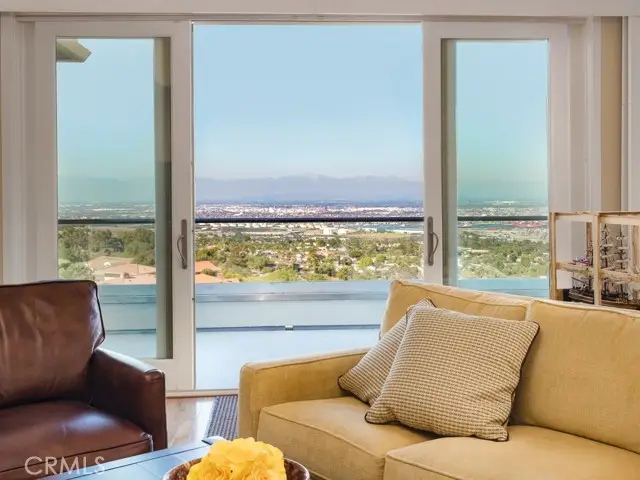 43 Avenida Corona, Rancho Palos Verdes, CA 90275 - Image #1