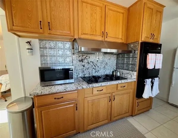 16917 S Catalina Avenue, Gardena, CA 90247