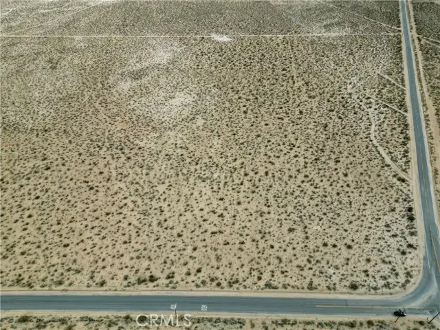 31300 Cove Road, Lucerne Valley, CA 92356 - Image #3