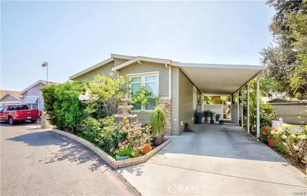 15 Pine Via, Anaheim, CA 92801