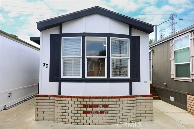 17820 Lakewood #30, Bellflower, CA 90706 - Image #2