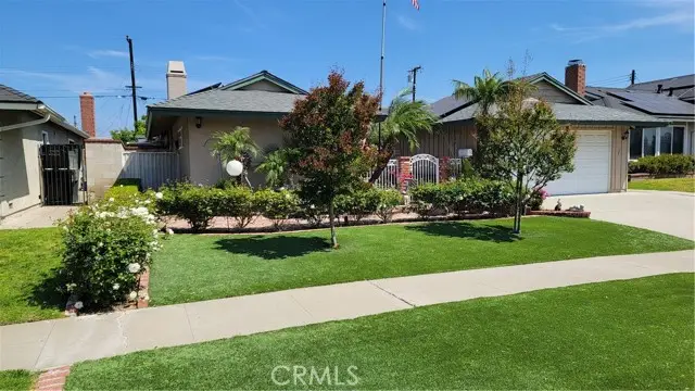 943 Berkenstock Lane, Placentia, CA 92870 - Image #2