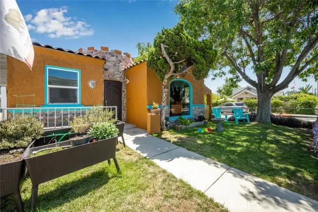 25640 President Avenue, Harbor City, CA 90710 - Image #2