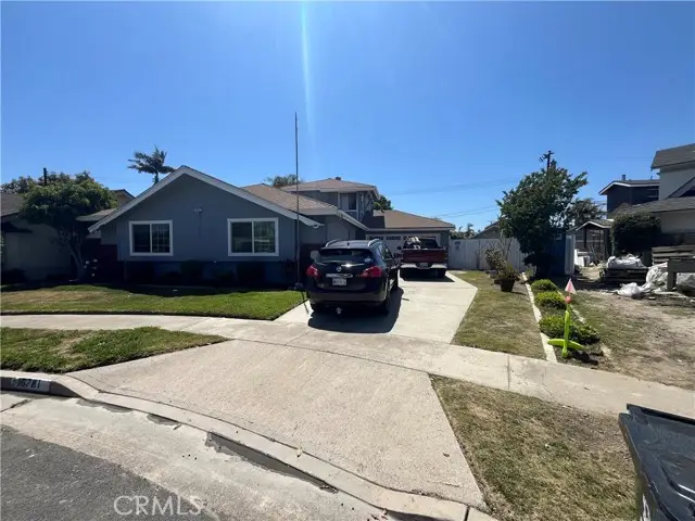 16781 Scotsdale Circle, Huntington Beach, CA 92647 - #1
