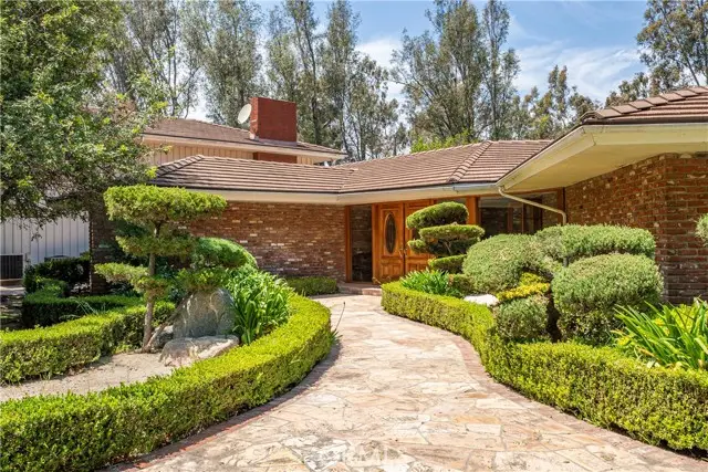 20827 E Mesarica Road, Covina, CA 91724 - Image #1