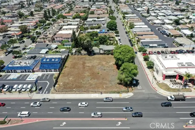 7942 Speer Drive, Huntington Beach, CA 92647 - Image #2