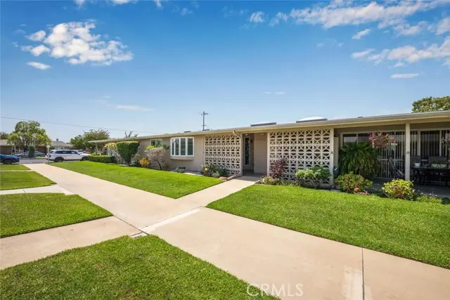 13350 St. Andrews Drive #68E M12, Seal Beach, CA 90740 - Image #2