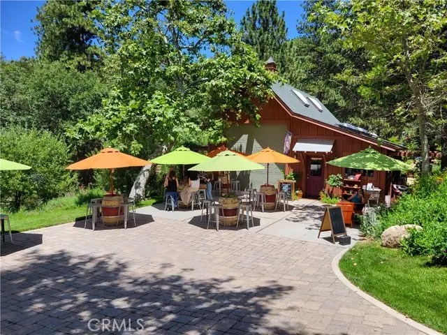 24743 Edelweiss Drive, Crestline, CA 92325 - Image #3