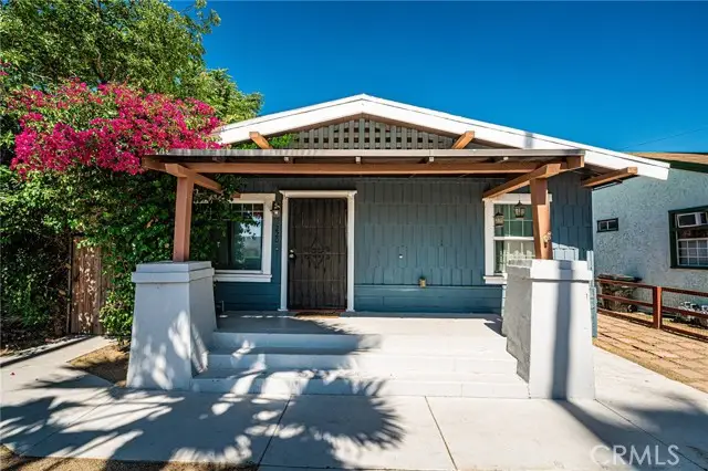 220 Palm Place, Pomona, CA 91767 - Image #1