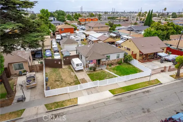 116 E Tichenor Street, Compton, CA 90220 - Image #2