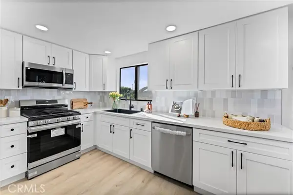 1262 E La Palma Avenue #A, Anaheim, CA 92805