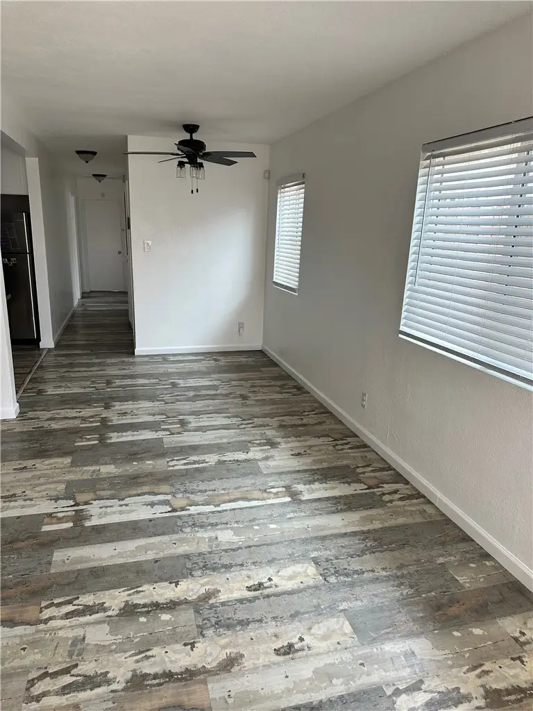 339 W Poplar Street, Compton, CA 90220 - Image #2