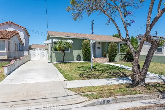 4903 Brayton Avenue, Long Beach, CA 90807 - Image #2