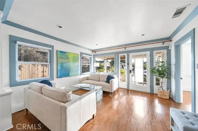 916 Junipero Avenue, Long Beach, CA 90804 - Image #3