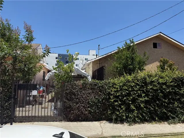 1569 E 109th Street, Los Angeles, CA 90059 - Image #3