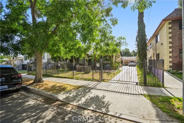 2247 Niagra, Burbank, CA 91504 - Image #1