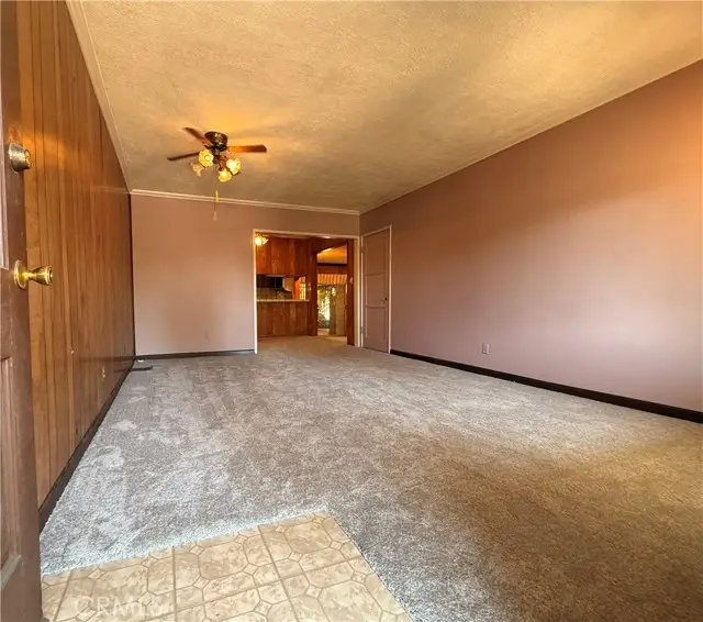 9929 Saticoy Street, Burbank, CA 91504 - Image #3