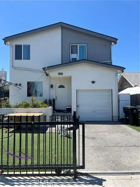 948 E 42nd Place, Los Angeles, CA 90011 - Image #1