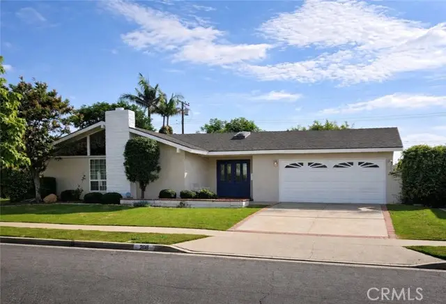 208 Somerset Drive, Placentia, CA 92870 - #1