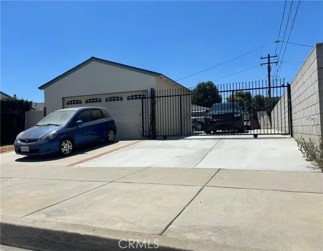 904 W E Street, Ontario, CA 91762 - Image #3