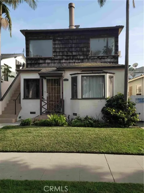 120 Granada Avenue, Long Beach, CA 90803