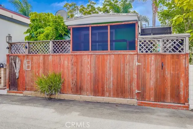 18 Cottonwood Lane, Seal Beach, CA 90720 - Image #3