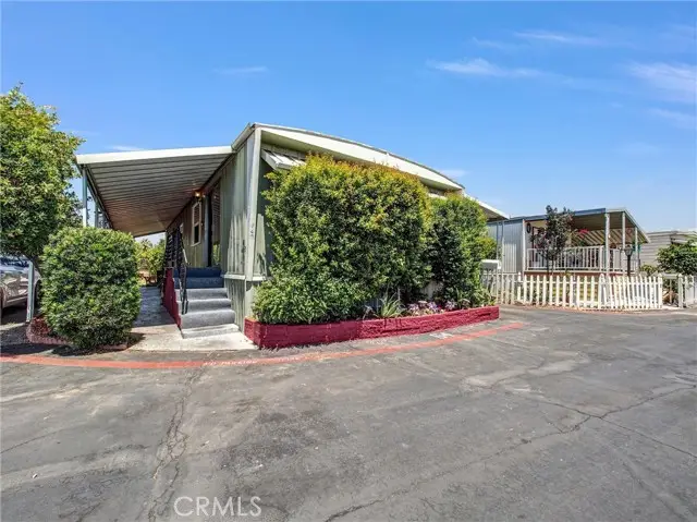201 E Arrow Highway #64, Glendora, CA 91740 - Image #1