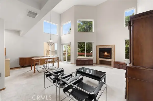 11831 Courtleigh Drive #203, Los Angeles, CA 90066