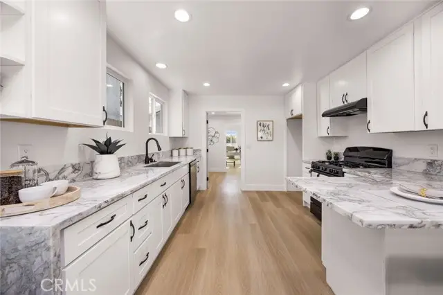 201 S Melrose Street, Placentia, CA 92870 - Image #1