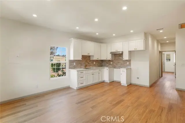 1241 W 22nd Street, Los Angeles, CA 90007 - #3