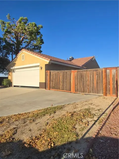 44762 Shadowcrest Drive, Lancaster, CA 93536 - Image #3