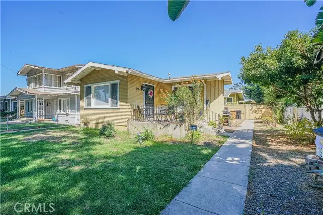 119 W Valencia Drive, Fullerton, CA 92832 - Image #1